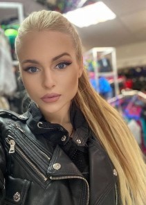 Фото проститутки вика №3 в городе Павловская