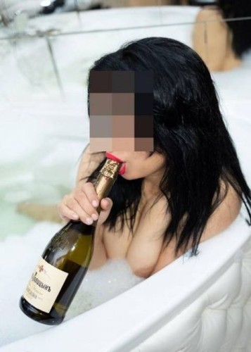 Клара, Г. Павловская