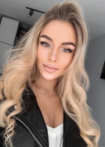 Алина, Г. Павловская